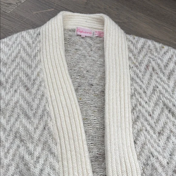 Capriccio |Vintage Off White and Gray Chevron Open-Front Knit Cardigan Sz Medium - Picture 4 of 12